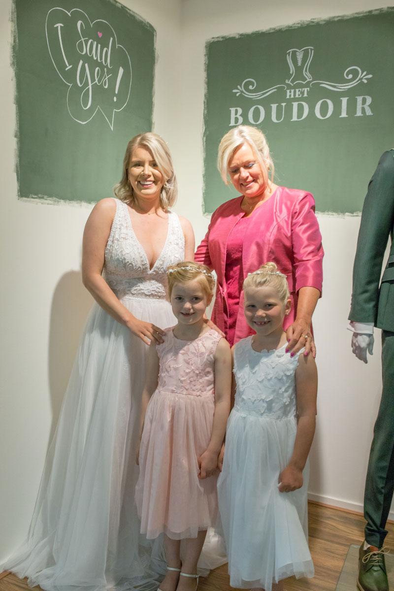 2_het_boudoir_bruidsmode_lelystad_bruidskleding