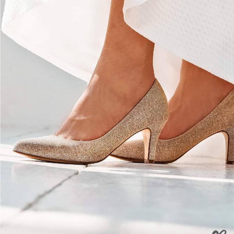 3_het_boudoir_bruidsmode_lelystad_trouwschoenen