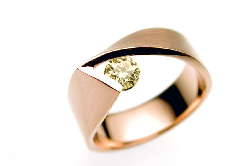 782-730555236.nl_trouwringen_3