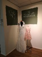 6_het_boudoir_bruidsmode_matchende-kinderbruidskleding